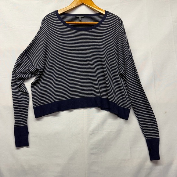 Eileen Fisher Navy Striped Knit oversized sweater medium - Picture 2 of 8